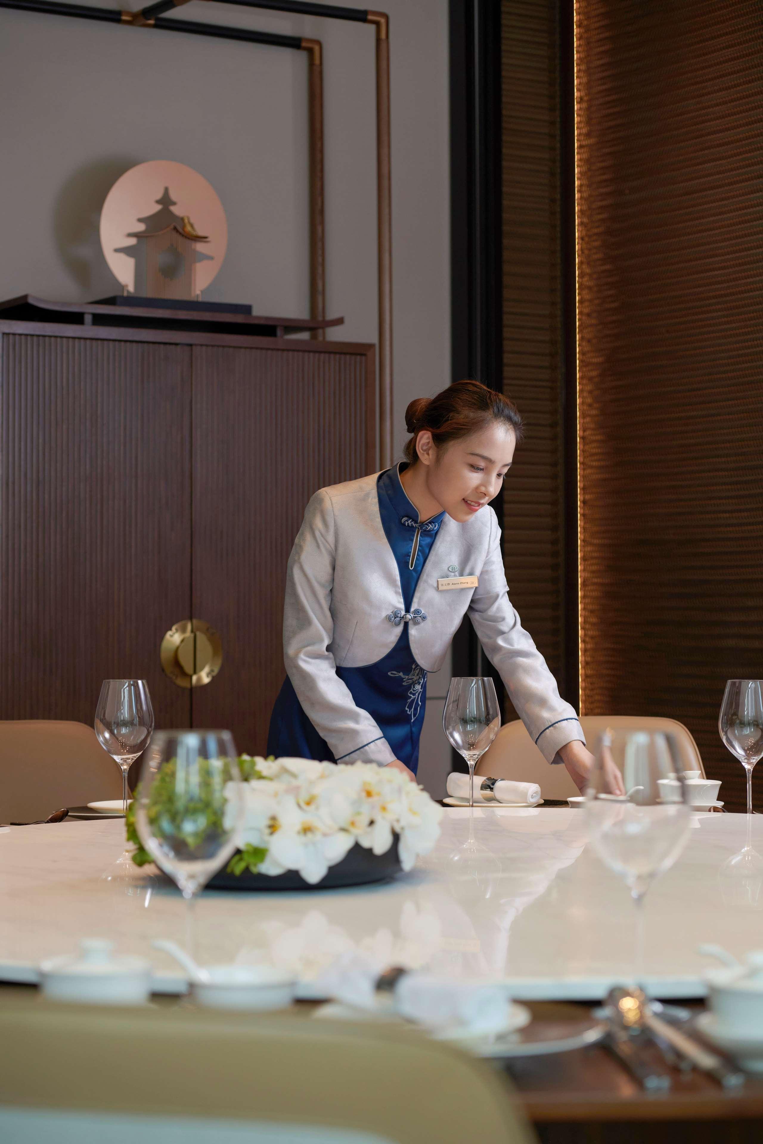 Hilton Changsha Riverside Exterior foto