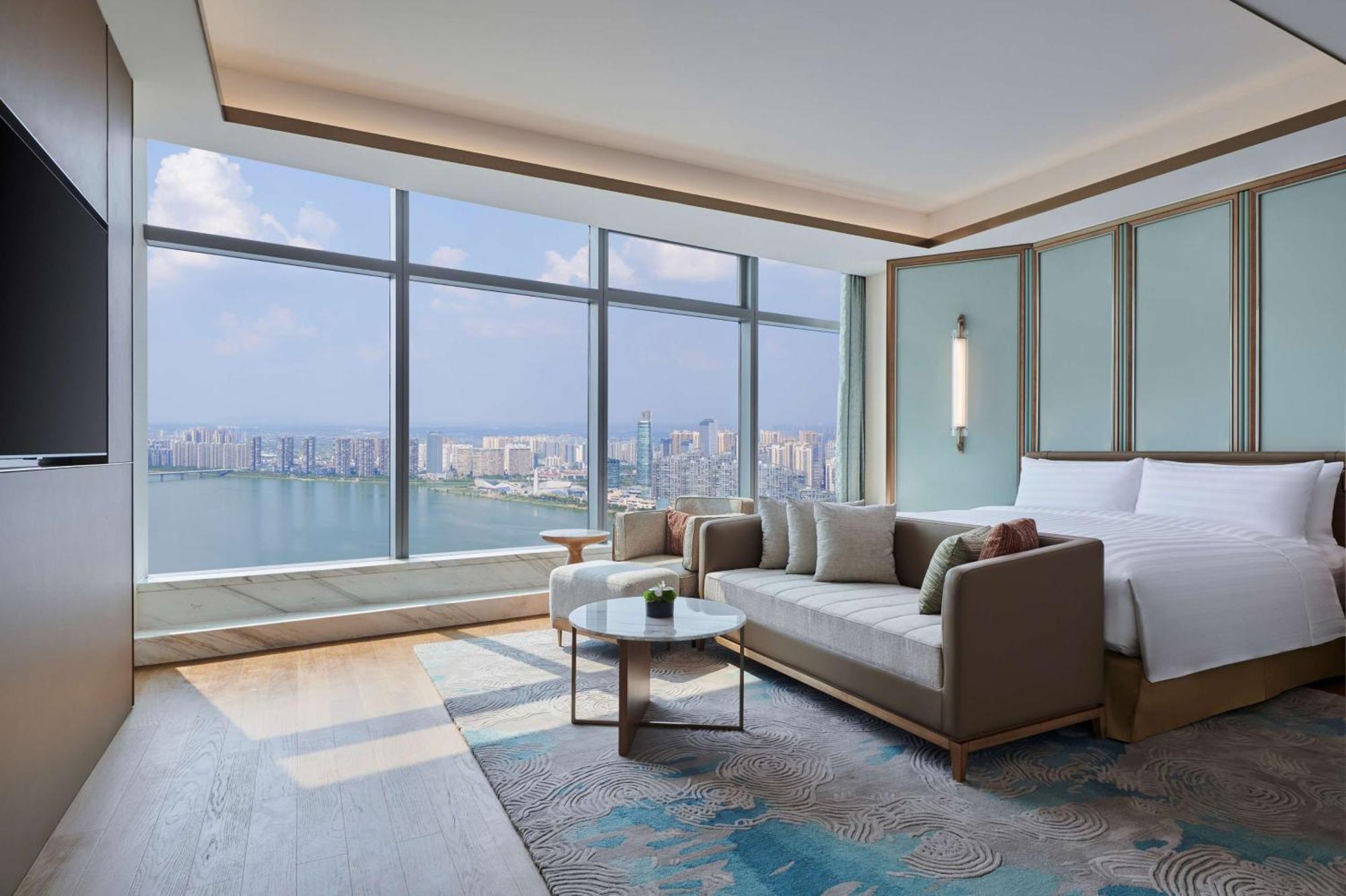 Hilton Changsha Riverside Exterior foto