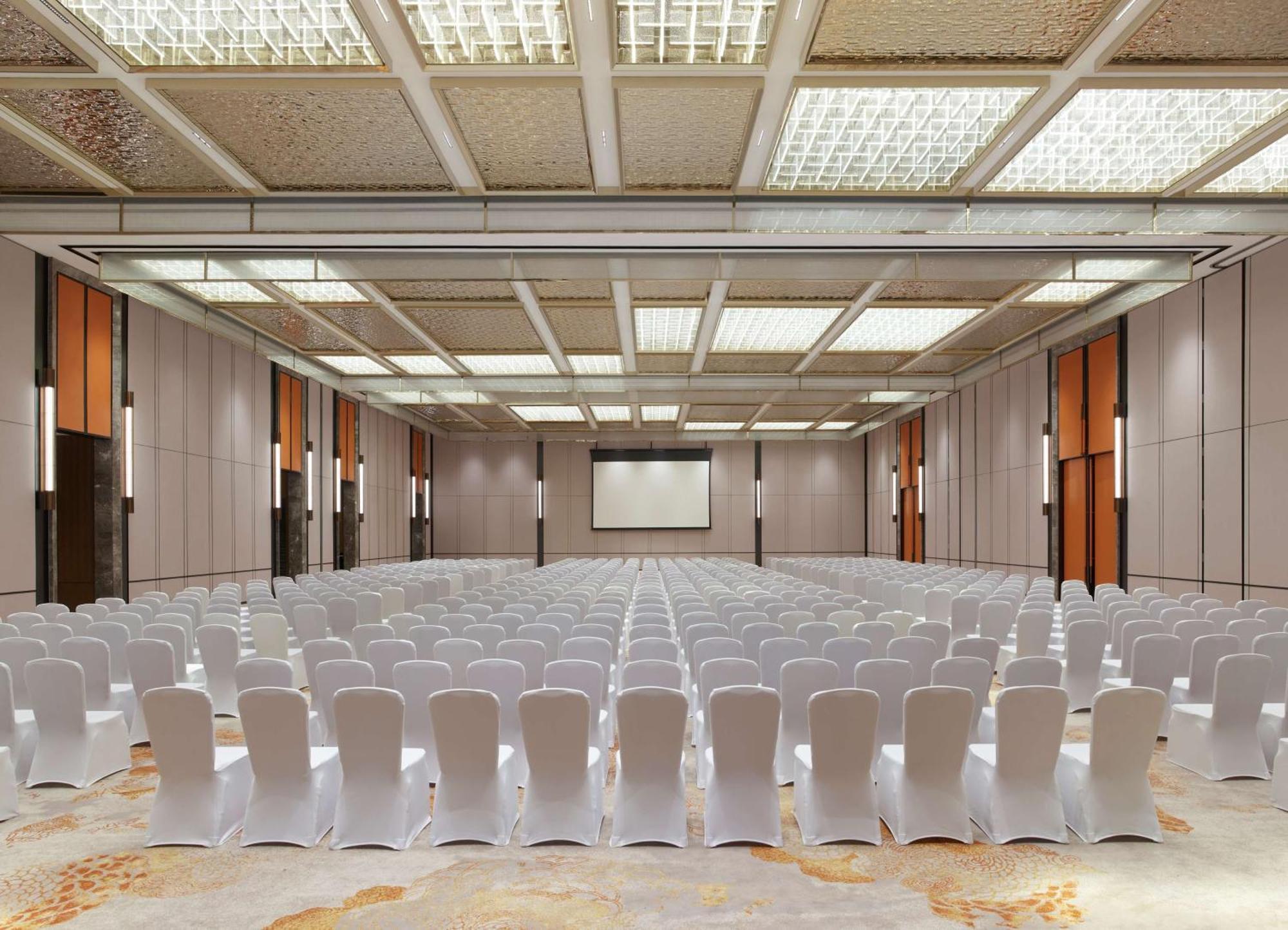Hilton Changsha Riverside Exterior foto